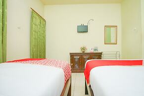 OYO 1639 Penginapan Anggrek Syariah 1