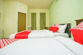 OYO 1639 Penginapan Anggrek Syariah 1