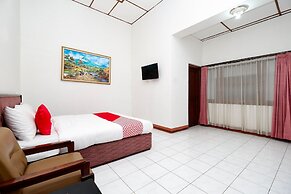 Super OYO Capital O 1644 Hotel Griya Kencana