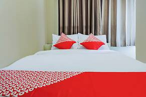 OYO 1342 Uniga Malang Family Residence
