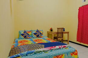 SPOT ON 1976 Hamana Beach Inn