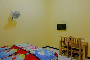 SPOT ON 1976 Hamana Beach Inn