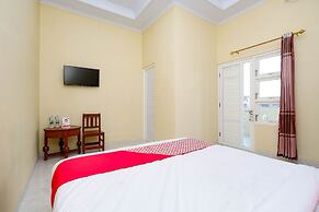OYO 2058 Griya Ria
