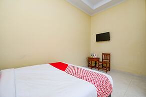 OYO 2058 Griya Ria