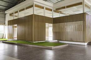 Capital O 1973 Guest House Toserba Selamat Syariah Pelabuhan Ratu