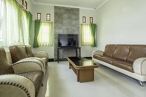 OYO 2072 Wisma Teratai