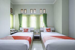 OYO 2072 Wisma Teratai