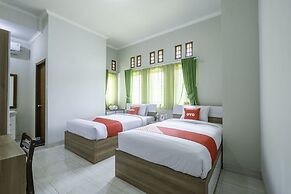 OYO 2072 Wisma Teratai