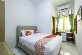 OYO 2072 Wisma Teratai