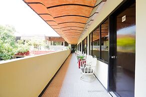 OYO 1652 Hotel Tampiarto