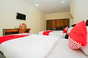 OYO 1652 Hotel Tampiarto