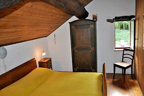 Typical, Romantic Tessiner Cottage