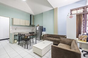 Super OYO 1568 Stasiun Ka Cirebon Guest House