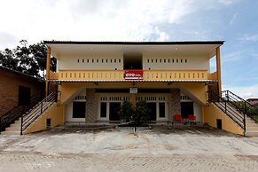 OYO 1694 Pariban Homestay