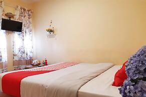 Super OYO 1696 Sapo Rumbia