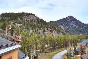 2311 Red Hawk Lodge 2 Bedroom Condo by RedAwning