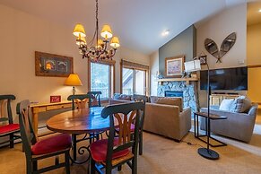 2311 Red Hawk Lodge 2 Bedroom Condo by RedAwning