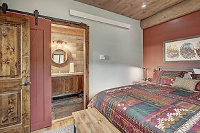 Skyrun 2 Bedroom Cabin by RedAwning