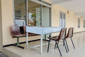 OYO 1289 Cbr Residence