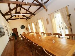 Tregoninny Vineyard and Woodland Farmhouse