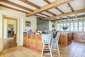 Tregoninny Vineyard and Woodland Farmhouse