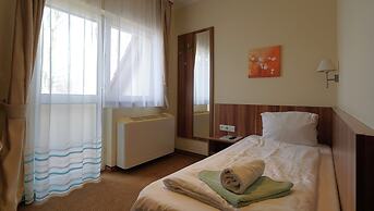 Balaton Colors Beach Hotel