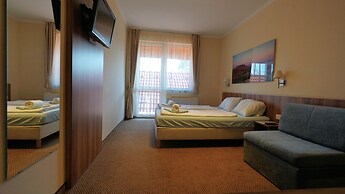 Balaton Colors Beach Hotel