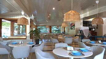 Balaton Colors Beach Hotel