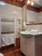 Balaton Colors Beach Hotel