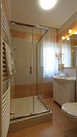 Balaton Colors Beach Hotel