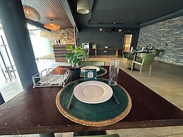 Villandro Residence