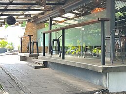Villandro Residence