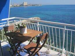 Apartamento Sobre el Mar