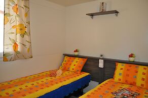 Mobilhome Victoria Camping Lanterna