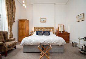Antrim House Guest Rooms & Suites