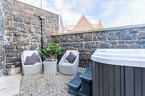 Antrim House Guest Rooms & Suites