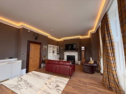 Antrim House Guest Rooms & Suites