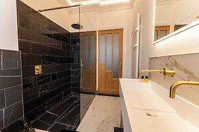 Antrim House Guest Rooms & Suites
