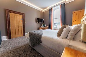Antrim House Guest Rooms & Suites