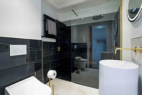 Antrim House Guest Rooms & Suites