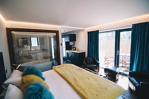 Antrim House Guest Rooms & Suites