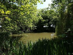 Hadleigh Farm Cottage