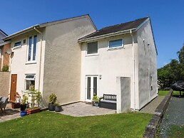 Machlud Ynys