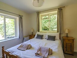 Fossil And The Cross Cottage