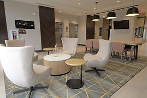 Holiday Inn Hotel And Suites Hopkinsville - Convention Ctr by IHG