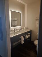 Simple Suites Boise Airport