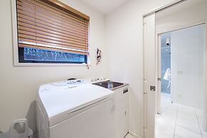 Goldfield Holiday Home