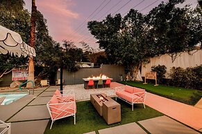 The Wesley by AvantStay – Mid-Century Modern Oasis with Pool