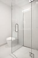 Newly Built Luxe House with Magnificent View