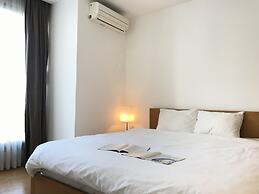 Apartment Pham Huy Thong